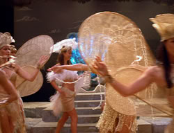 extant_XenaWarriorPrincess_2x11-HereSheComesMissAmphipolis_01550