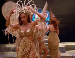 extant_XenaWarriorPrincess_2x11-HereSheComesMissAmphipolis_01552