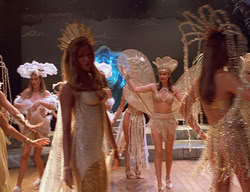 extant_XenaWarriorPrincess_2x11-HereSheComesMissAmphipolis_01569