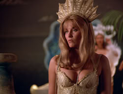 extant_XenaWarriorPrincess_2x11-HereSheComesMissAmphipolis_01631