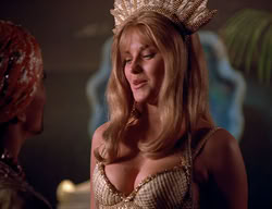 extant_XenaWarriorPrincess_2x11-HereSheComesMissAmphipolis_01639