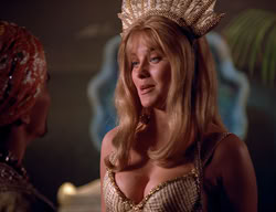 extant_XenaWarriorPrincess_2x11-HereSheComesMissAmphipolis_01641