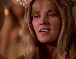 extant_XenaWarriorPrincess_2x11-HereSheComesMissAmphipolis_01661