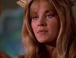 extant_XenaWarriorPrincess_2x11-HereSheComesMissAmphipolis_01663