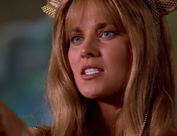 extant_XenaWarriorPrincess_2x11-HereSheComesMissAmphipolis_01668