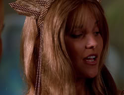 extant_XenaWarriorPrincess_2x11-HereSheComesMissAmphipolis_01675