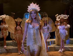 extant_XenaWarriorPrincess_2x11-HereSheComesMissAmphipolis_01746