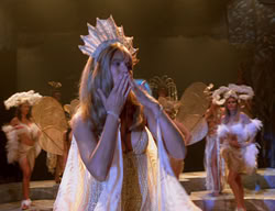 extant_XenaWarriorPrincess_2x11-HereSheComesMissAmphipolis_01771