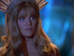 extant_XenaWarriorPrincess_2x11-HereSheComesMissAmphipolis_01786