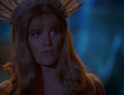 extant_XenaWarriorPrincess_2x11-HereSheComesMissAmphipolis_01789