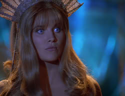 extant_XenaWarriorPrincess_2x11-HereSheComesMissAmphipolis_01793