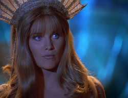 extant_XenaWarriorPrincess_2x11-HereSheComesMissAmphipolis_01795