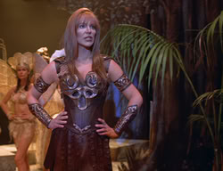 extant_XenaWarriorPrincess_2x11-HereSheComesMissAmphipolis_01810