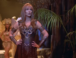 extant_XenaWarriorPrincess_2x11-HereSheComesMissAmphipolis_01811