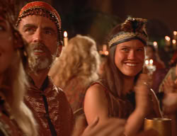 extant_XenaWarriorPrincess_2x11-HereSheComesMissAmphipolis_01825