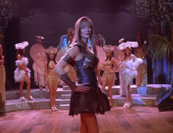 extant_XenaWarriorPrincess_2x11-HereSheComesMissAmphipolis_01836