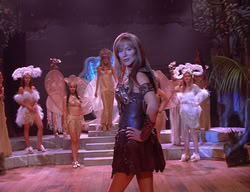 extant_XenaWarriorPrincess_2x11-HereSheComesMissAmphipolis_01838