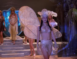 extant_XenaWarriorPrincess_2x11-HereSheComesMissAmphipolis_01942