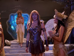 extant_XenaWarriorPrincess_2x11-HereSheComesMissAmphipolis_01979