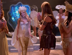 extant_XenaWarriorPrincess_2x11-HereSheComesMissAmphipolis_02001