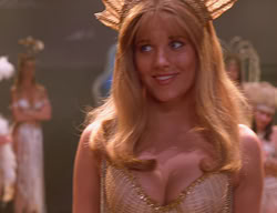 extant_XenaWarriorPrincess_2x11-HereSheComesMissAmphipolis_02015