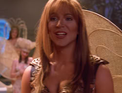 extant_XenaWarriorPrincess_2x11-HereSheComesMissAmphipolis_02018