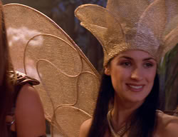 extant_XenaWarriorPrincess_2x11-HereSheComesMissAmphipolis_02020