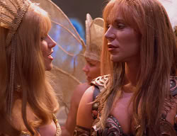 extant_XenaWarriorPrincess_2x11-HereSheComesMissAmphipolis_02048