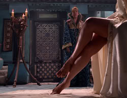 extant_XenaWarriorPrincess_2x11-HereSheComesMissAmphipolis_02078