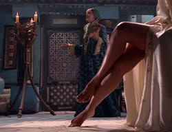 extant_XenaWarriorPrincess_2x11-HereSheComesMissAmphipolis_02079