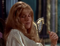 extant_XenaWarriorPrincess_2x11-HereSheComesMissAmphipolis_02087