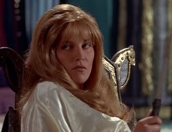 extant_XenaWarriorPrincess_2x11-HereSheComesMissAmphipolis_02124