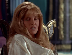 extant_XenaWarriorPrincess_2x11-HereSheComesMissAmphipolis_02126