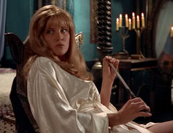 extant_XenaWarriorPrincess_2x11-HereSheComesMissAmphipolis_02138