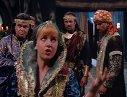 extant_XenaWarriorPrincess_2x11-HereSheComesMissAmphipolis_02190