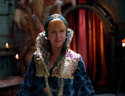 extant_XenaWarriorPrincess_2x11-HereSheComesMissAmphipolis_02192