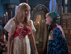 extant_XenaWarriorPrincess_2x11-HereSheComesMissAmphipolis_02283