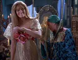 extant_XenaWarriorPrincess_2x11-HereSheComesMissAmphipolis_02291