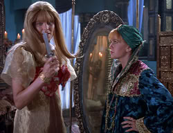 extant_XenaWarriorPrincess_2x11-HereSheComesMissAmphipolis_02299