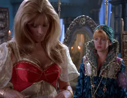 extant_XenaWarriorPrincess_2x11-HereSheComesMissAmphipolis_02305