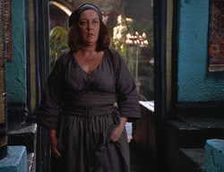 extant_XenaWarriorPrincess_2x11-HereSheComesMissAmphipolis_02323