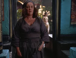extant_XenaWarriorPrincess_2x11-HereSheComesMissAmphipolis_02324
