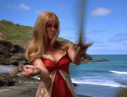 extant_XenaWarriorPrincess_2x11-HereSheComesMissAmphipolis_02352