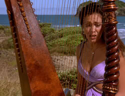 extant_XenaWarriorPrincess_2x11-HereSheComesMissAmphipolis_02380