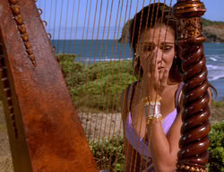 extant_XenaWarriorPrincess_2x11-HereSheComesMissAmphipolis_02381