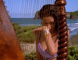 extant_XenaWarriorPrincess_2x11-HereSheComesMissAmphipolis_02382