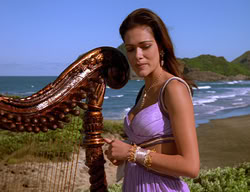 extant_XenaWarriorPrincess_2x11-HereSheComesMissAmphipolis_02467