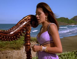extant_XenaWarriorPrincess_2x11-HereSheComesMissAmphipolis_02470