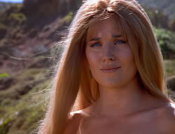 extant_XenaWarriorPrincess_2x11-HereSheComesMissAmphipolis_02513