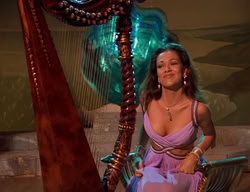extant_XenaWarriorPrincess_2x11-HereSheComesMissAmphipolis_02695